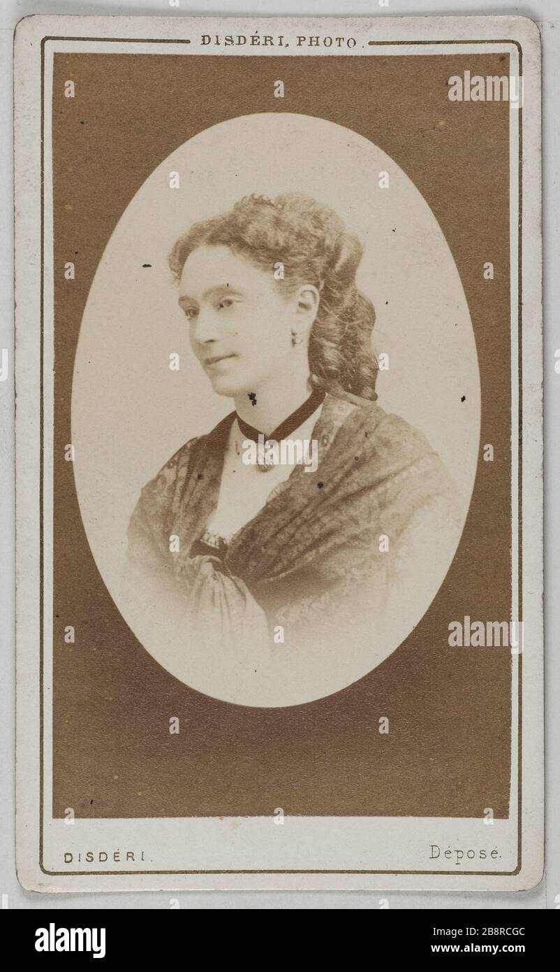 Portrait Of Julianai Actress Theater Du Chatelet And The Variety Portrait De Julianai Actrice Au Theatre Du Chatelet Et Des Varietes 1860 10 Carte De Visite Recto Photographie De Disderi Cie Paris