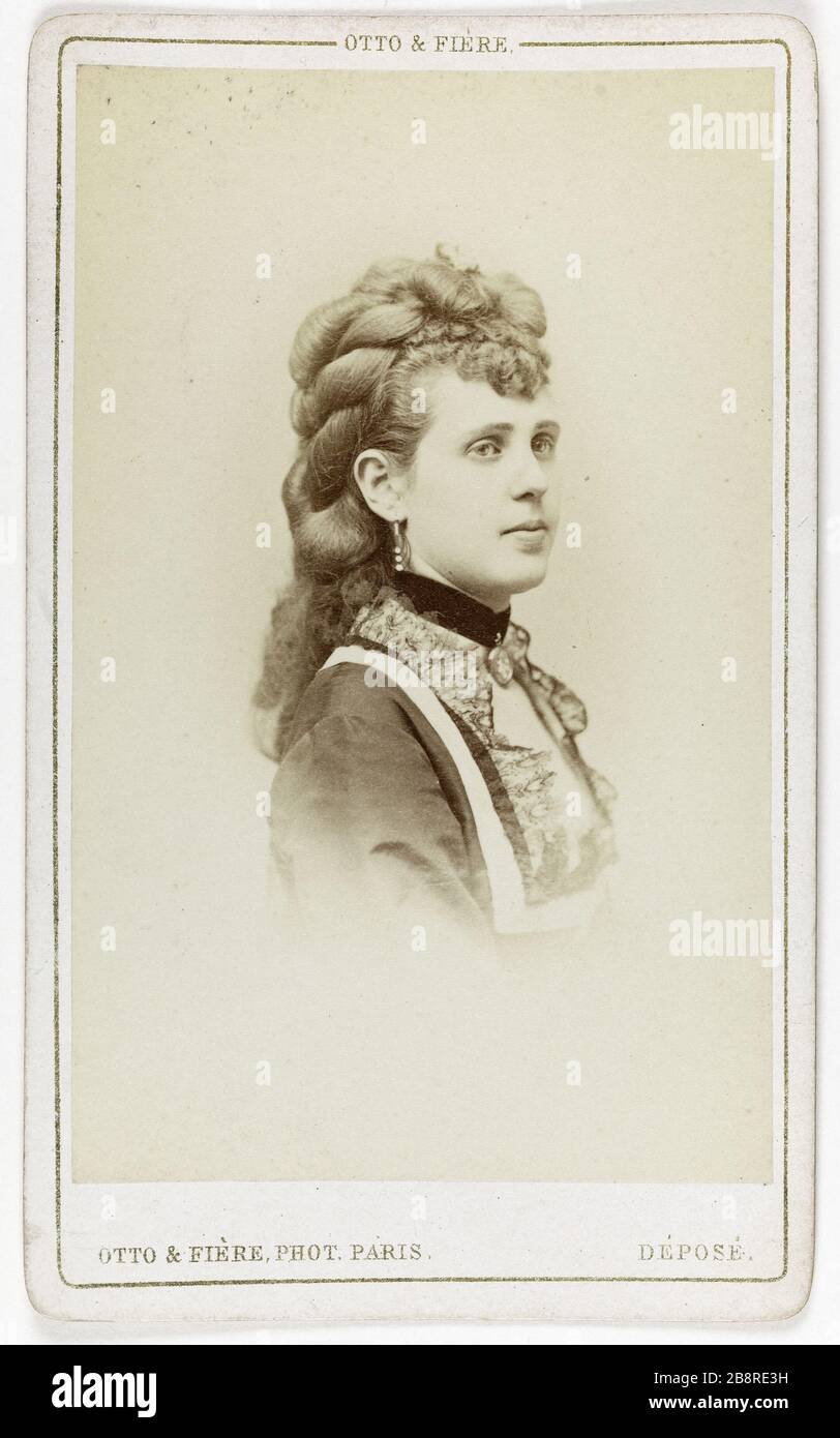 Portrait of Markowitcz dancer. Otto & Fière. Portrait de Markowitcz, danseuse. Carte de visite (recto). Tirage sur papier albuminé. 1860-1890. Paris, musée Carnavalet. Stock Photo