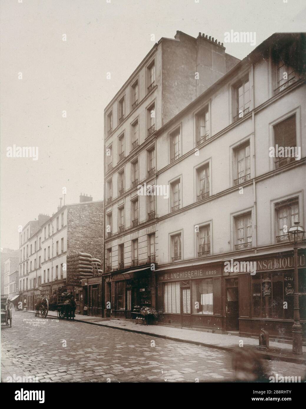 Carte Postale Tout Paris - Rue de l'Ermitage - Ménilmontant | Cartes Postales Anciennes