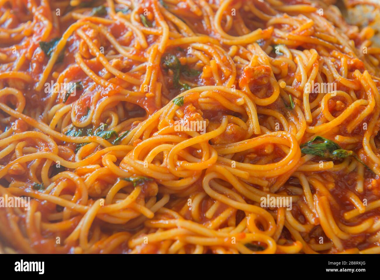 italian-spaghetti-with-minced-beef-and-tomato-sauce-stock-photo-alamy