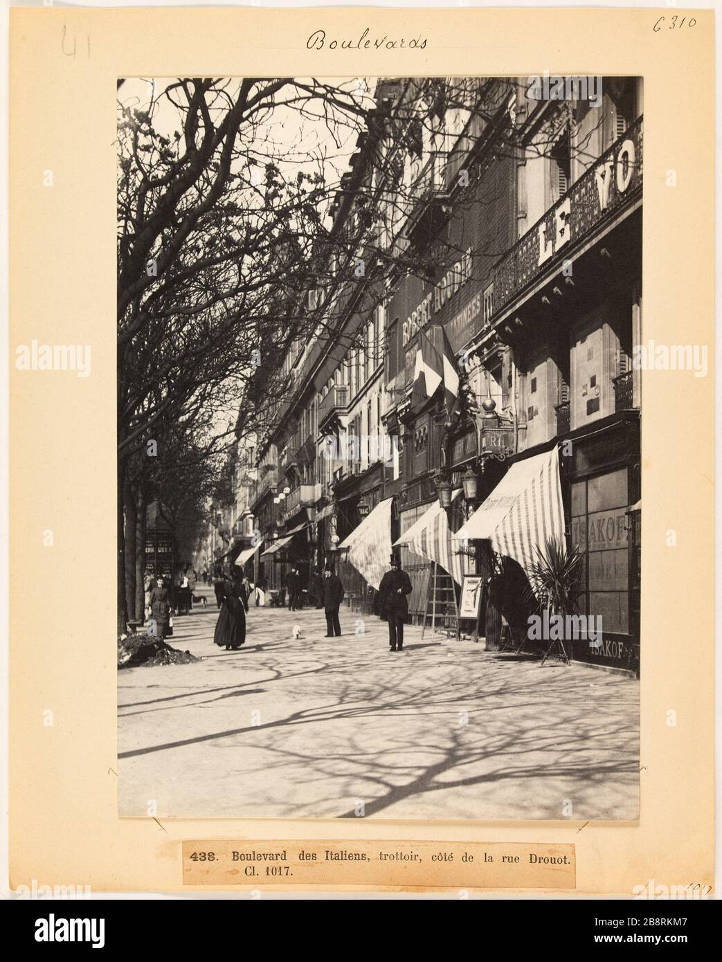 Rue drouot paris hi-res stock photography and images - Alamy