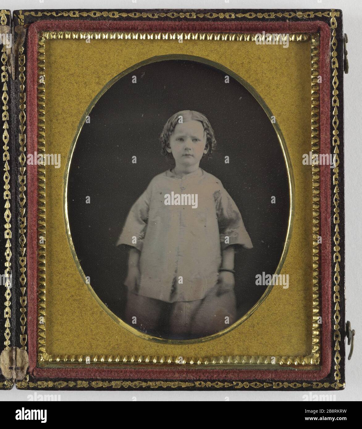 Child Enfant. Photographie anonyme. Daguerréotype coloré présenté dans un écrin, 1845. Paris, musée Carnavalet. Stock Photo