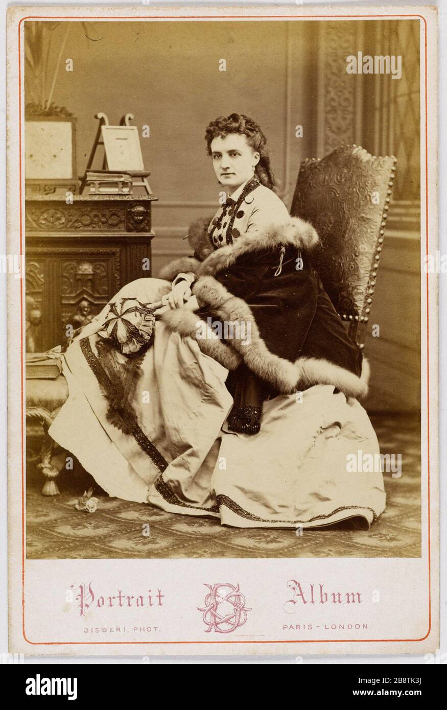 Portrait of Nelly, actress 'Nelly, actrice'. Photographie d'Eugène Disdéri (1819-1889). Photographie d'Eugène Disdéri (1819-1889). Tirage sur papier albuminé. Paris, musée Carnavalet. Stock Photo