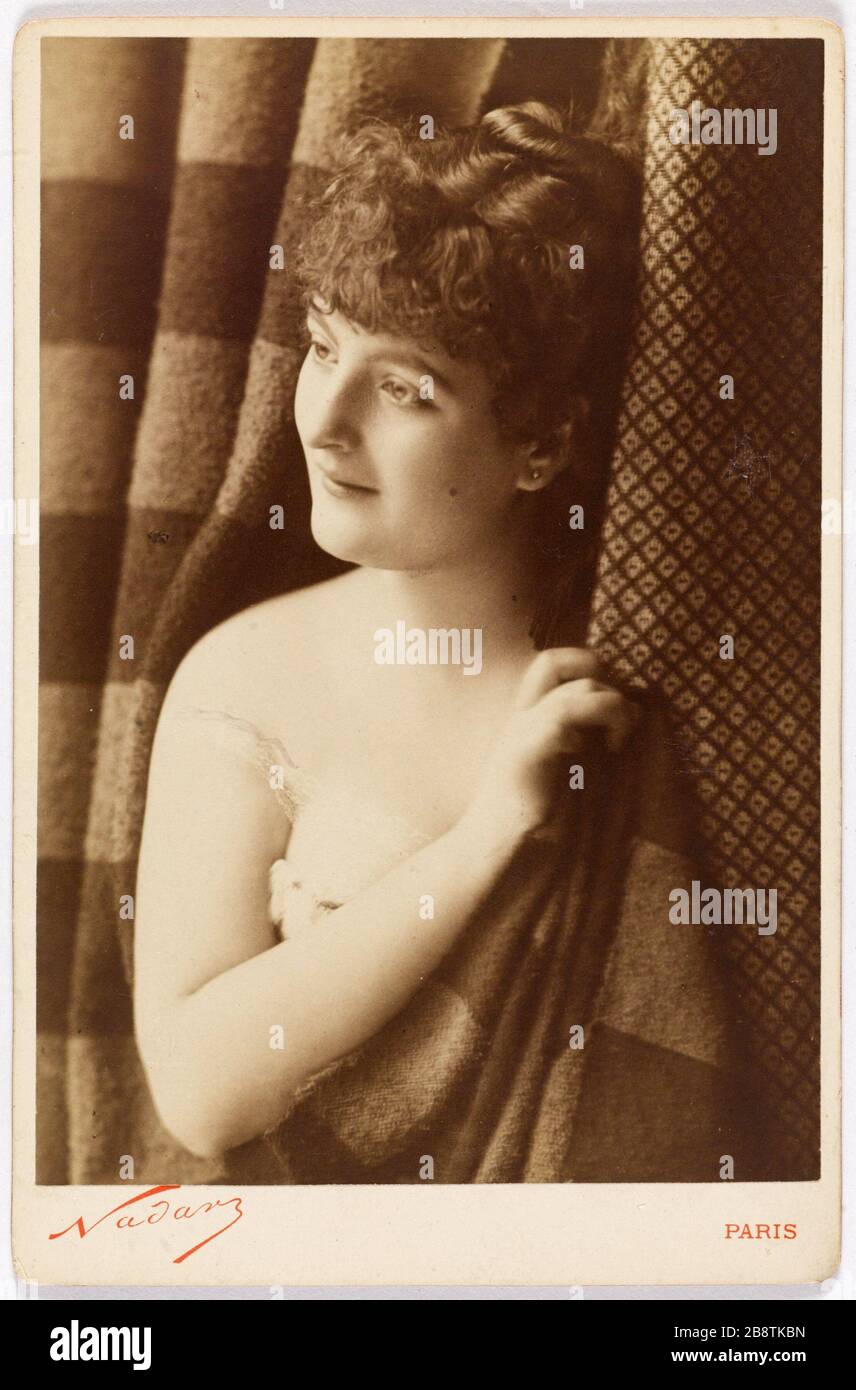 Portrait of Lhery or Lery, actress 'Lhery, actrice'. Photographie de l'Atelier Nadar. Tirage sur papier albuminé. Paris, musée Carnavalet. Stock Photo