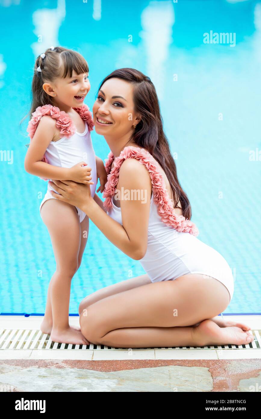 swimsuits for young moms