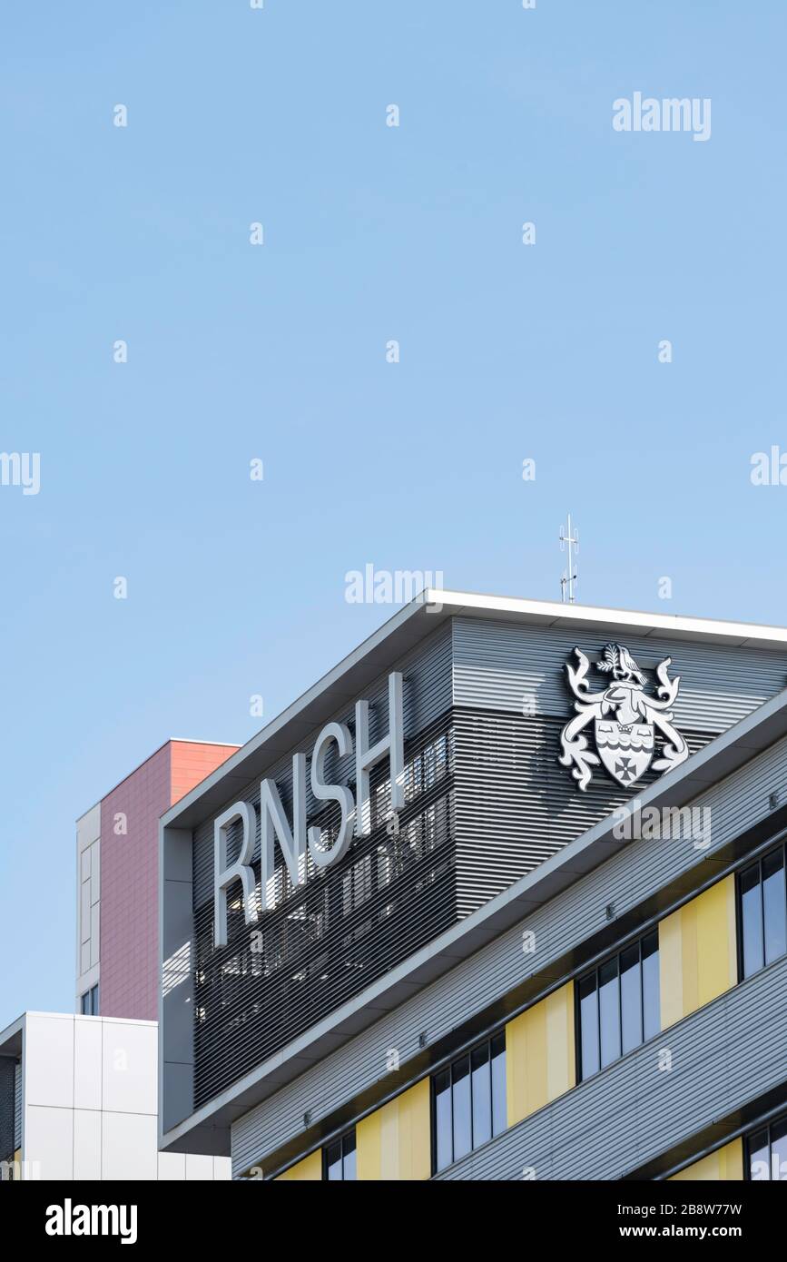The RNSH logo on the top of the main facility at the Royal North Shore (acute and general) Hospital in St Leonards, Sydney, New South Wales, Australia Stock Photo