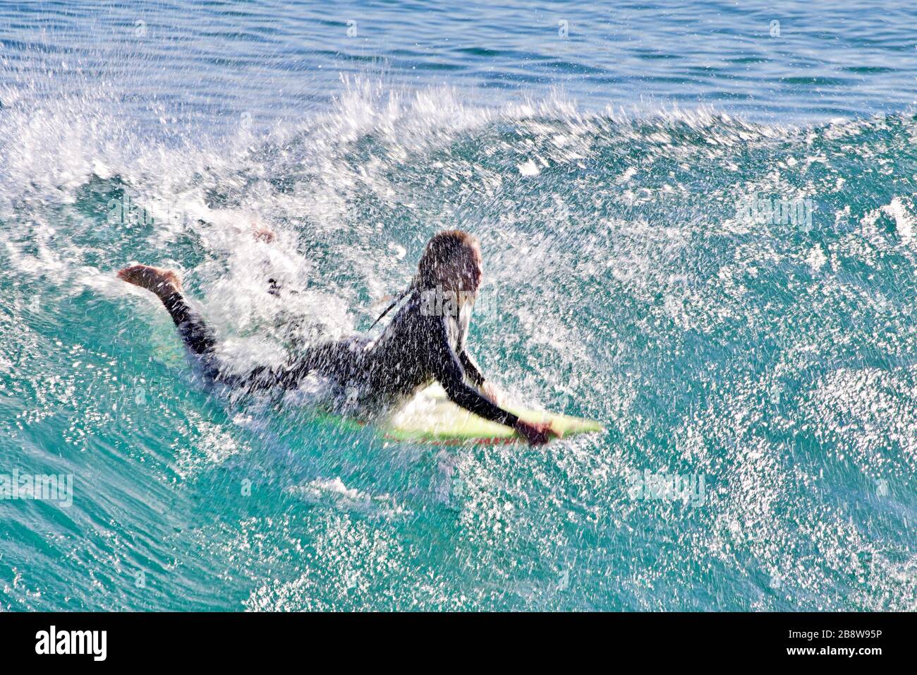 surfing the wave Stock Photo Alamy