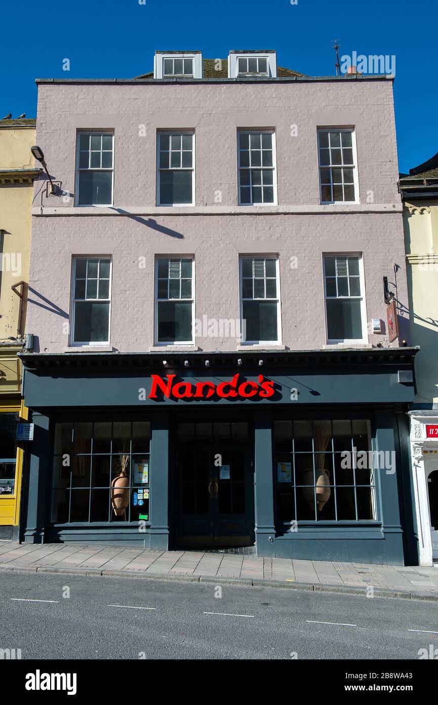 Nandos window sign hi-res stock photography and images - Alamy