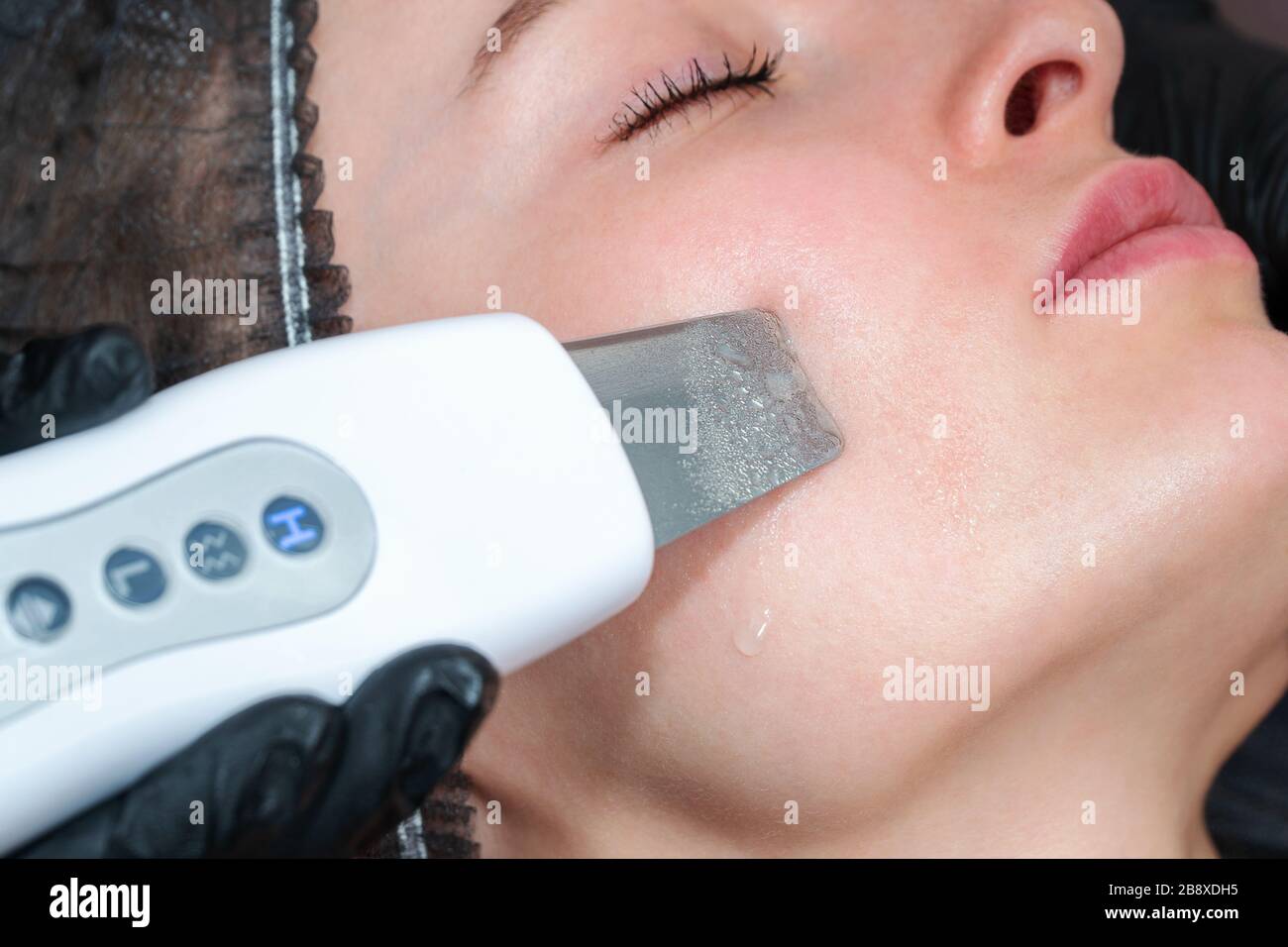 Ultrasonic Device High Resolution Stock Photography and Images - Alamy