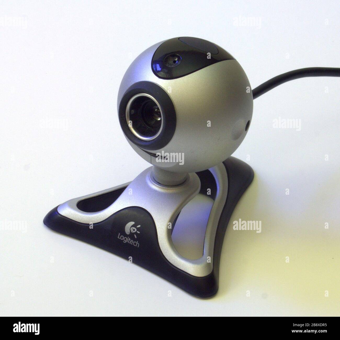 English: Logitech Quickcam Pro 4000 webcam (without privacy cover); 19  December 2007; Own work; Dave Pape Stock Photo - Alamy