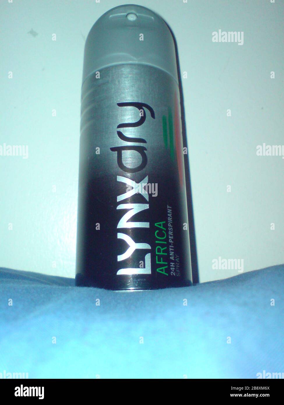 English: Picture of a tin of lynx Deodorant; 28 January 2007 (original  upload date); Transferred from en.wikipedia to Commons.; FrstFrs at English  Wikipedia Stock Photo - Alamy