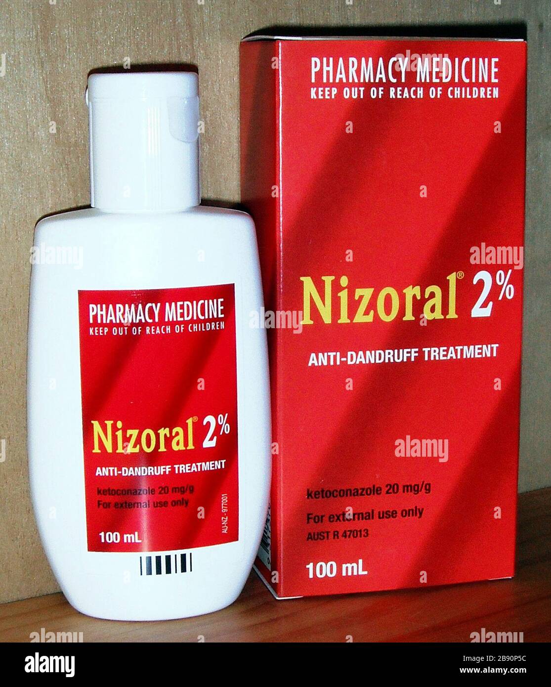 Nizoral hi-res stock photography and images - Alamy