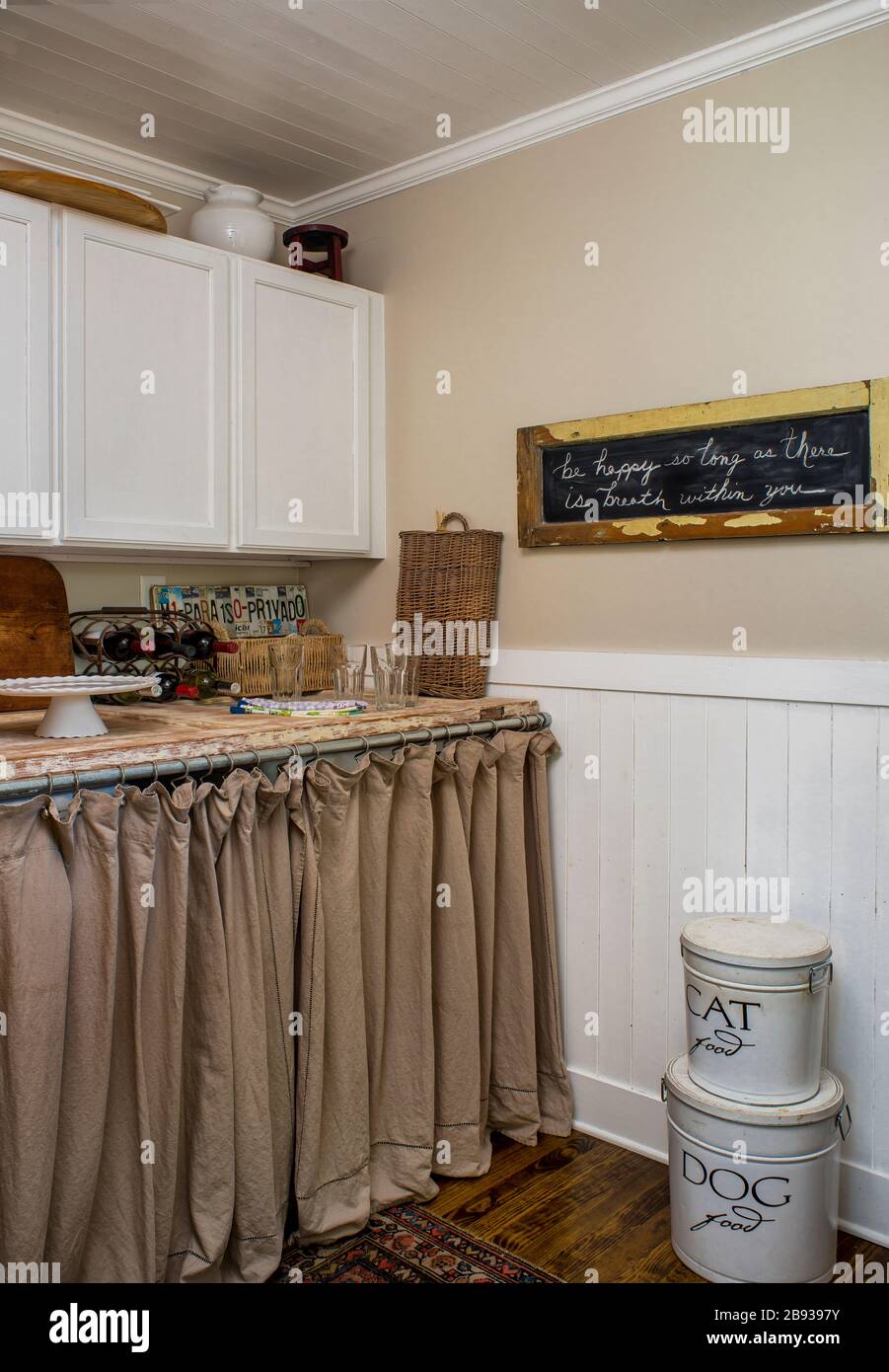 Small House Decorating-concealed washer and dryer Stock Photo