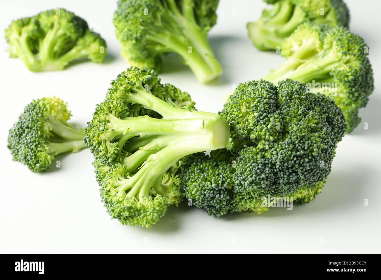 Green broccoli floret macro close hi-res stock photography and images ...