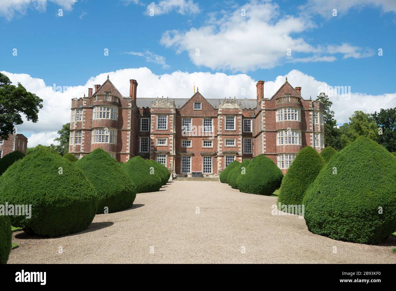 Exterior view of Burton Agnes Hall, a superb Elizabethan manor house near Bridlington in East Yorkshire Stock Photo