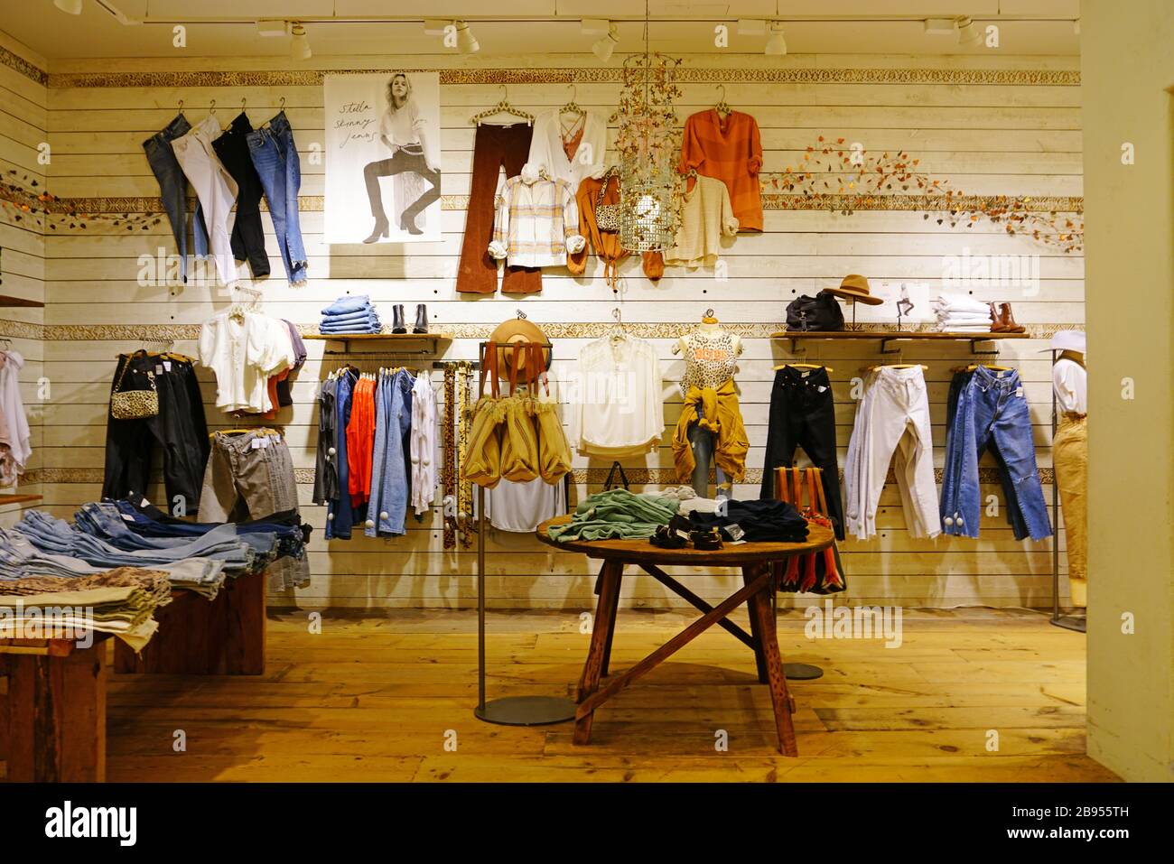 GEORGETOWN, DC -21 FEB 2020- View of a Free People clothing retail boutique  selling boho clothing in Georgetown, Washington, DC Stock Photo - Alamy