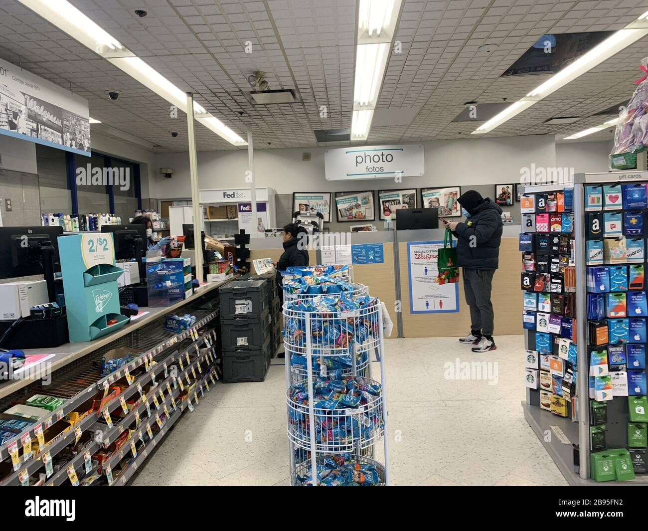 Knickerbocker avenue hires stock photography and images Alamy