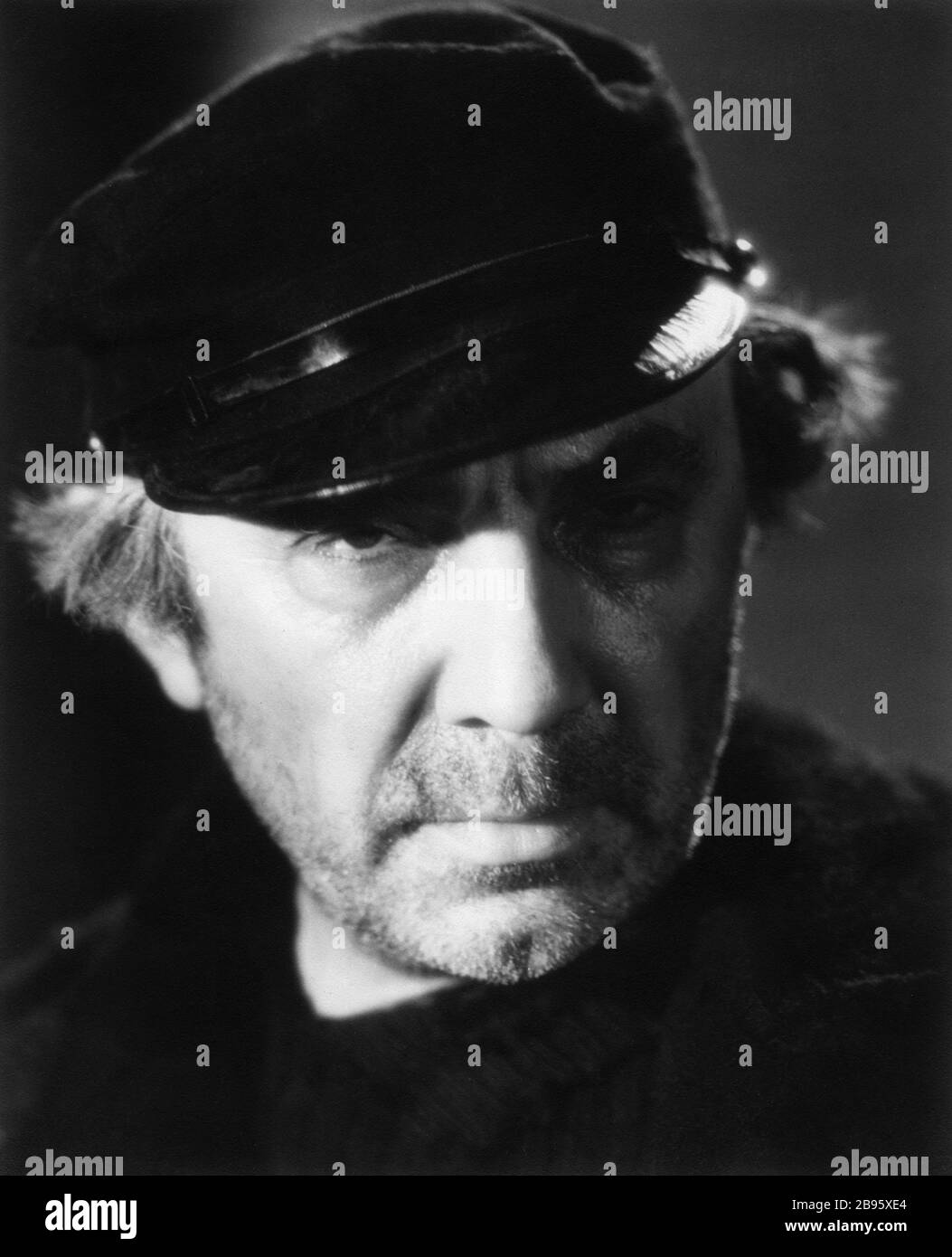 BELA LUGOSI Publicity Portrait as Anton Lorenzen in THE MYSTERY OF THE MARY CELESTE aka PHANTOM SHIP ( US title) 1935 director and story Denison Clift  A Hammer Film Production / General Film Distributors (GFD) Stock Photo