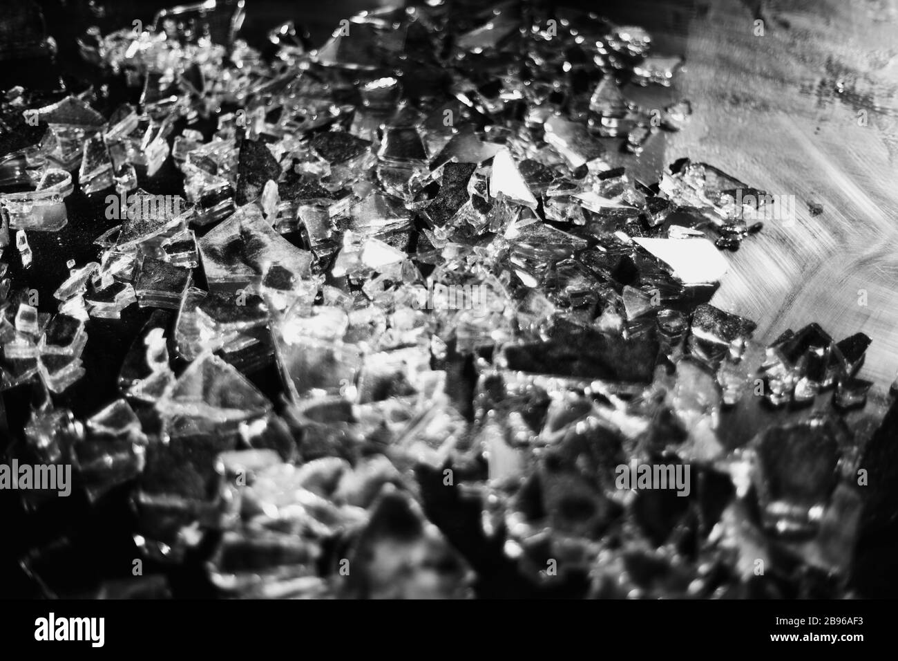 Broken pieces of glass hi-res stock photography and images - Alamy