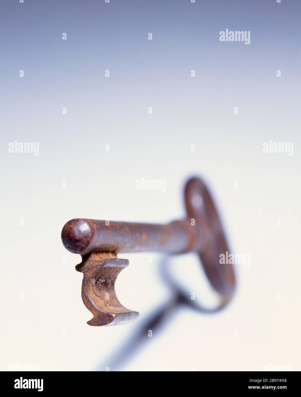 Old key ring hi-res stock photography and images - Alamy