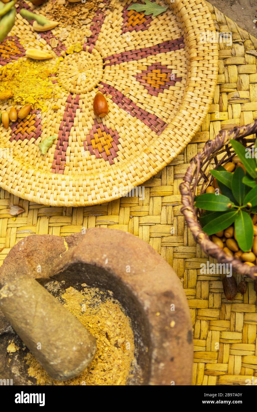 Native american mortar and pestle hires stock photography and images