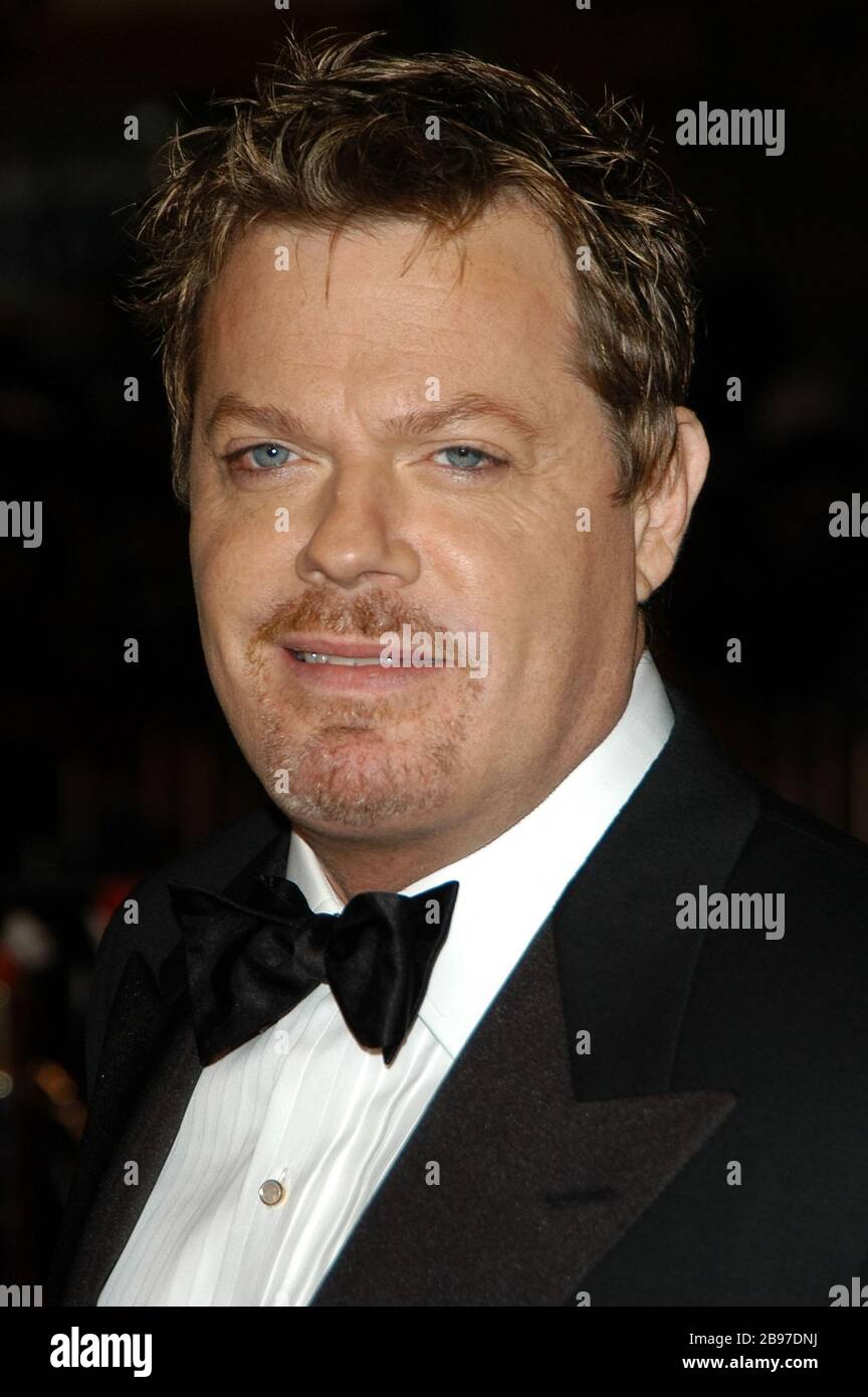 Eddie izzard premiere oceans twelve hires stock photography and images