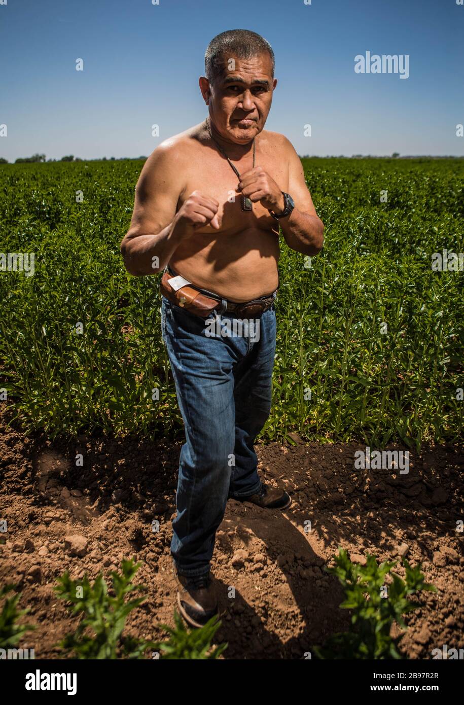José Luis "El Zurdo" Ramírez, former Sonoran boxer. boxing champion