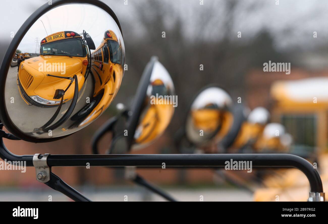 The district chesterfield missouri hires stock photography and images