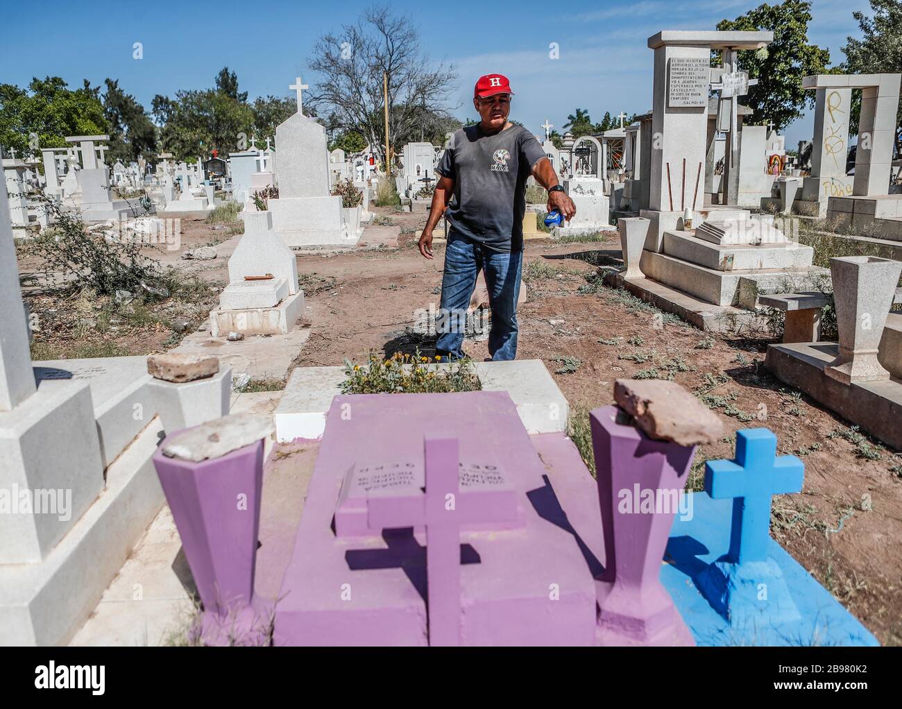 José Luis "El Zurdo" Ramírez, former Sonoran boxer. boxing champion