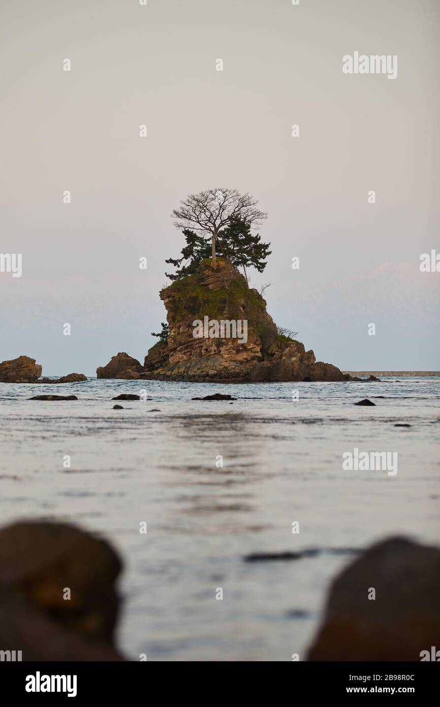 Japanese Seaside Rocks Japan Coast Rocks High Resolution Stock Photography and Images - Alamy