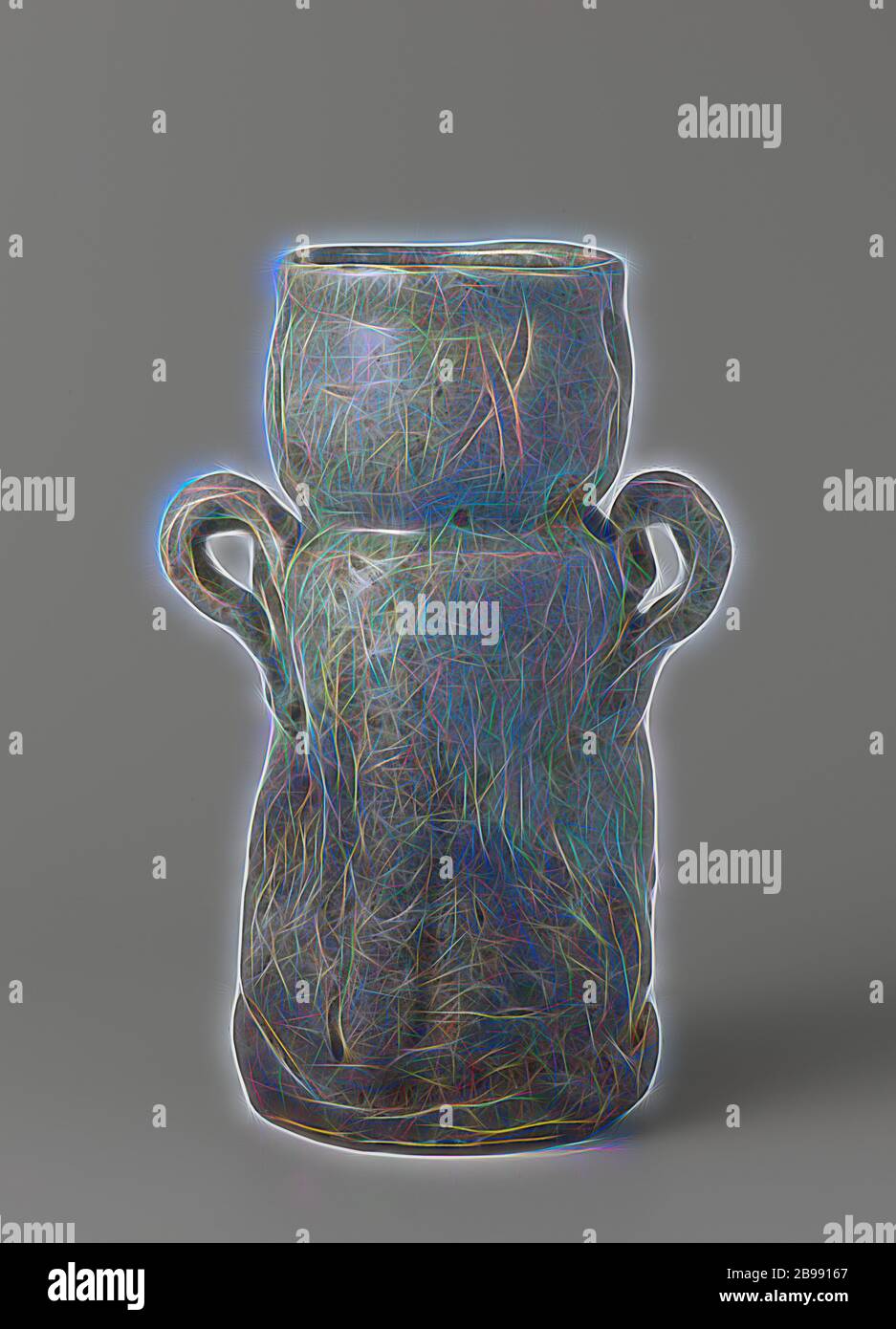 Vase with a green glaze and two handles, Vase of stoneware with two ears on the shoulder, partially covered with a celadon green glaze. The abdomen is dented and four times an engraved cross on the neck. The lower part of the vase is unglazed. Old trader's label on the bottom with 'N.V. Hammer - Far Eastern Art New York / 440 '. I go., anonymous, Japan, c. 1600 - c. 1699, Edo-period (1600-1868), stoneware, glaze, vitrification, h 26.7 cm d 10.5 cm d 14.1 cm d 11.8 cm l 17.5 cm, Reimagined by Gibon, design of warm cheerful glowing of brightness and light rays radiance. Classic art reinvented wi Stock Photo