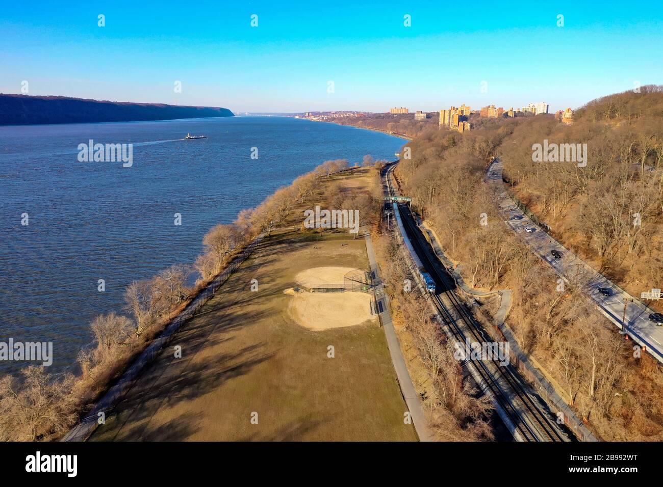 Henry Hudson Parkway and railroad along the western northern tip of Manhattan, New York City
