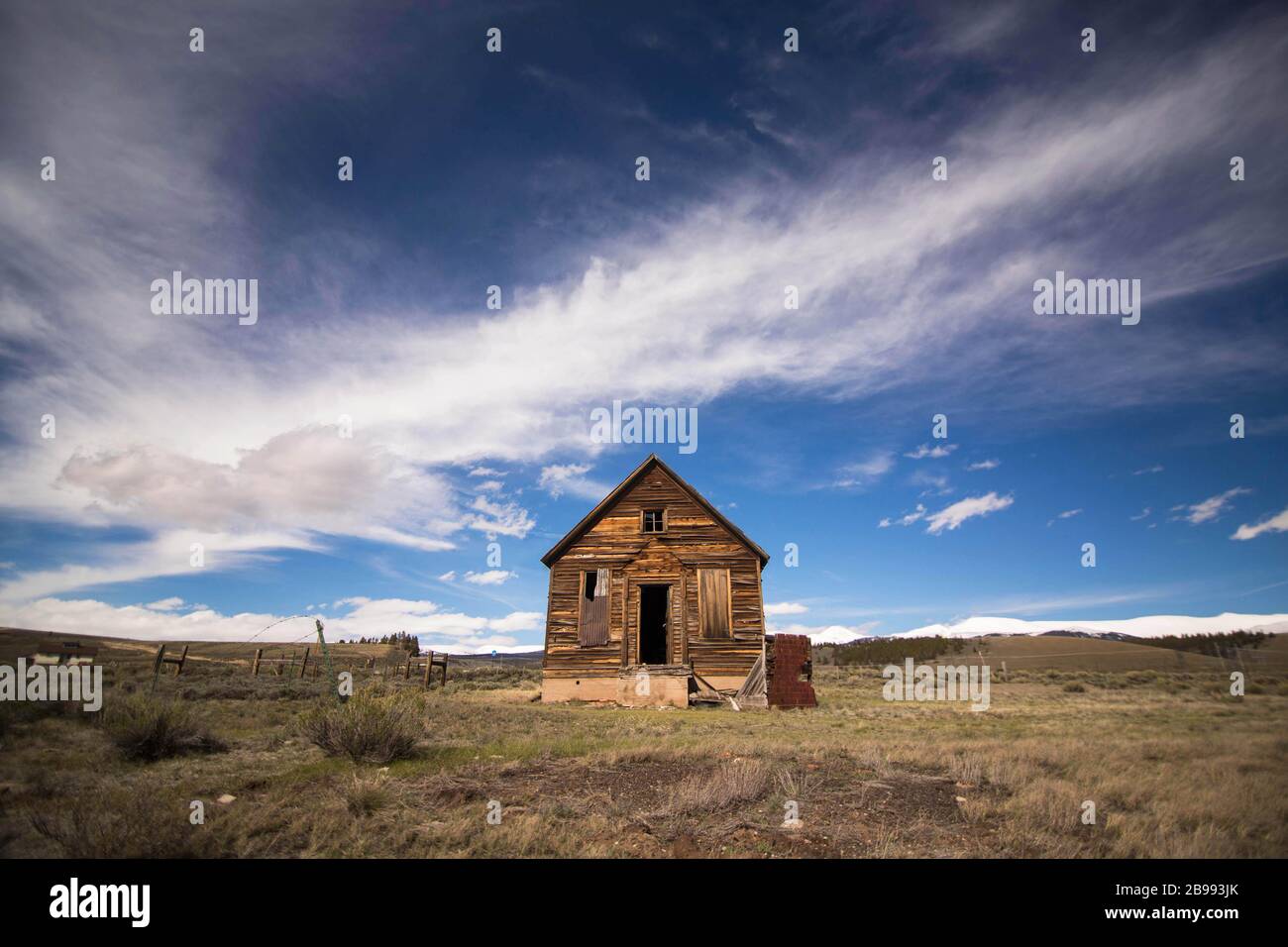 Abandoned ghost town house in the Colorado mountains near Leadville Stock Photo