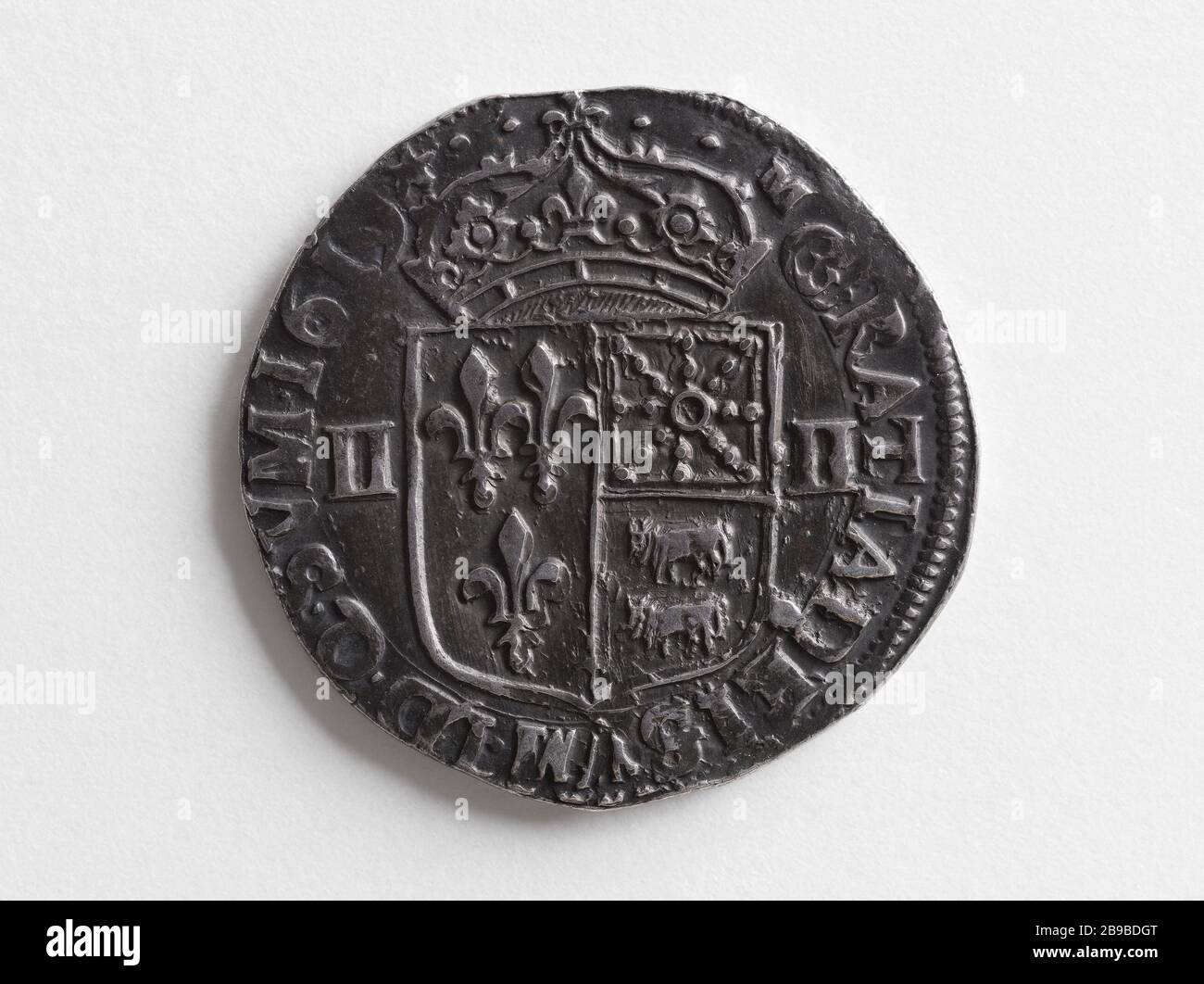 Quart de Béarn silver shield of Louis XIII, in 1619 Anonyme. Quart d'écu de Béarn en argent de Louis XIII, 1619. Argent, 1619. Musée Carnavalet, Histoire de Paris. Stock Photo