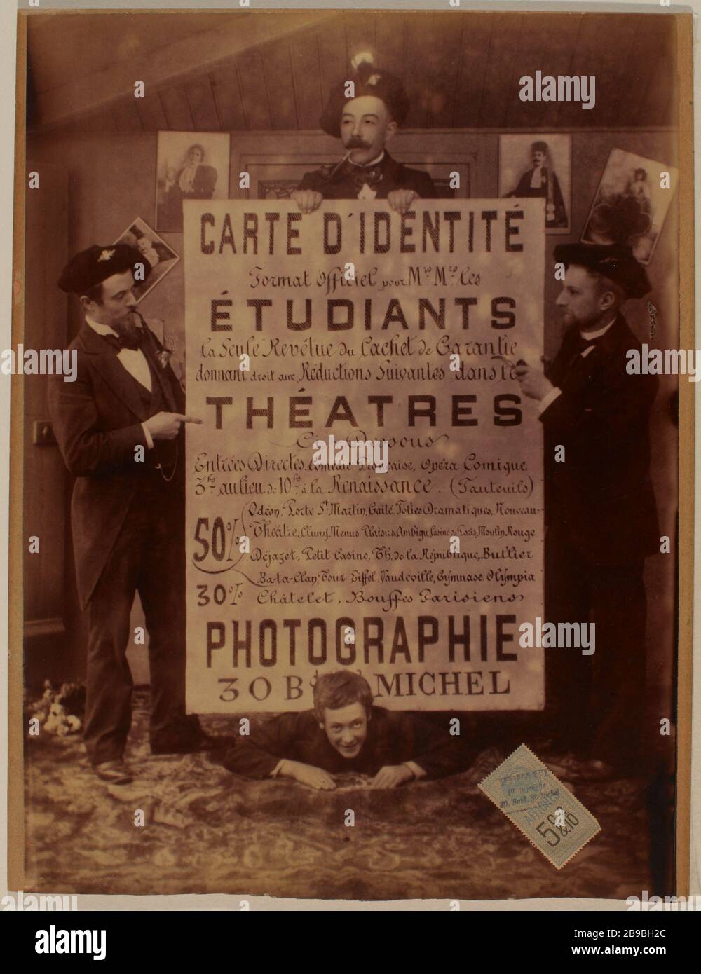 ADVERTISING PHOTOGRAPHER LOCATED 30 BOULEVARD SAINT-MICHEL, 6TH DISTRICT, PARIS Publicité pour un photographe situé au 30, boulevard Saint-Michel, Paris (VIème arr.). 1850-1900. Photographie de Hubaut. Stock Photo