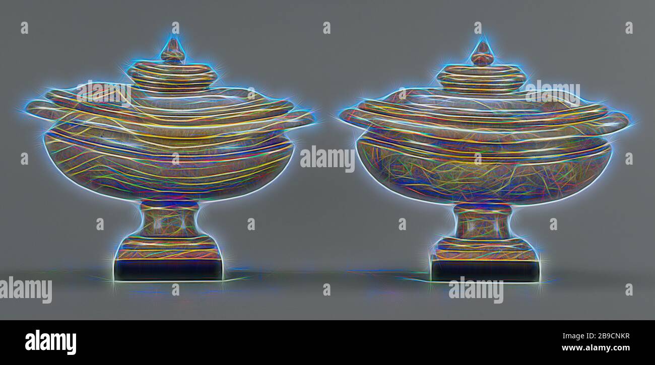 Pair of Vases, Italy, early 17th century, Golden alabaster (alabastro