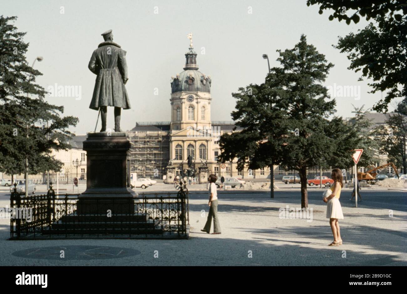 View of the bronze statue of Prince Albrecht of Prussia and the Charlottenburg Palace in Berlin behind it. [automated translation] Stock Photo