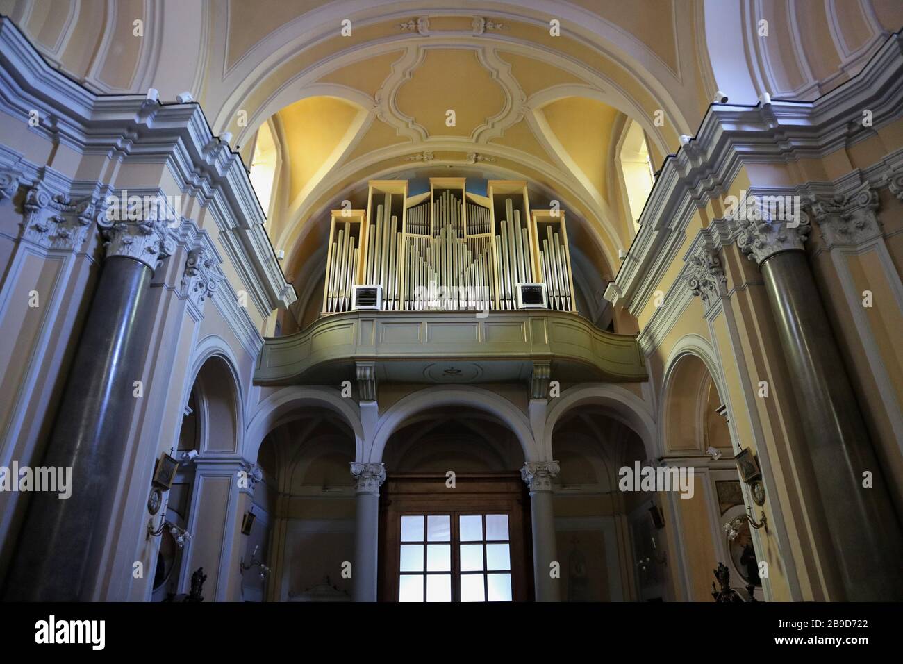 Sorrento - Organo della chiesa di San Francesco Stock Photo