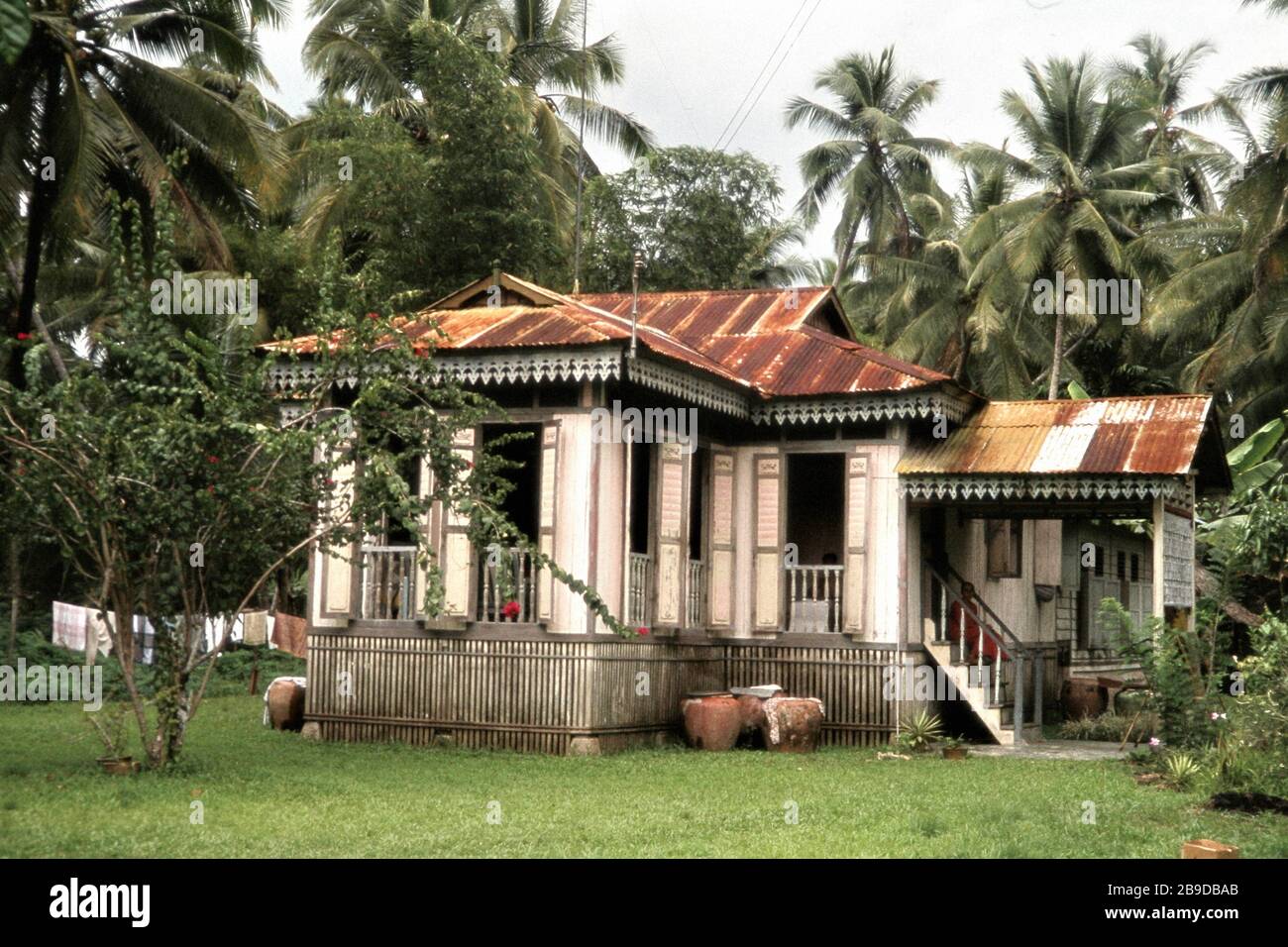 A Typical Malaysian Wooden House In A Village Near Muar Automated Translation Stock Photo Alamy