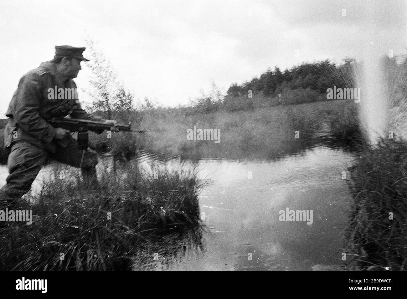 A Burst Of Fire From The G3 Rifle Into The Water automated 