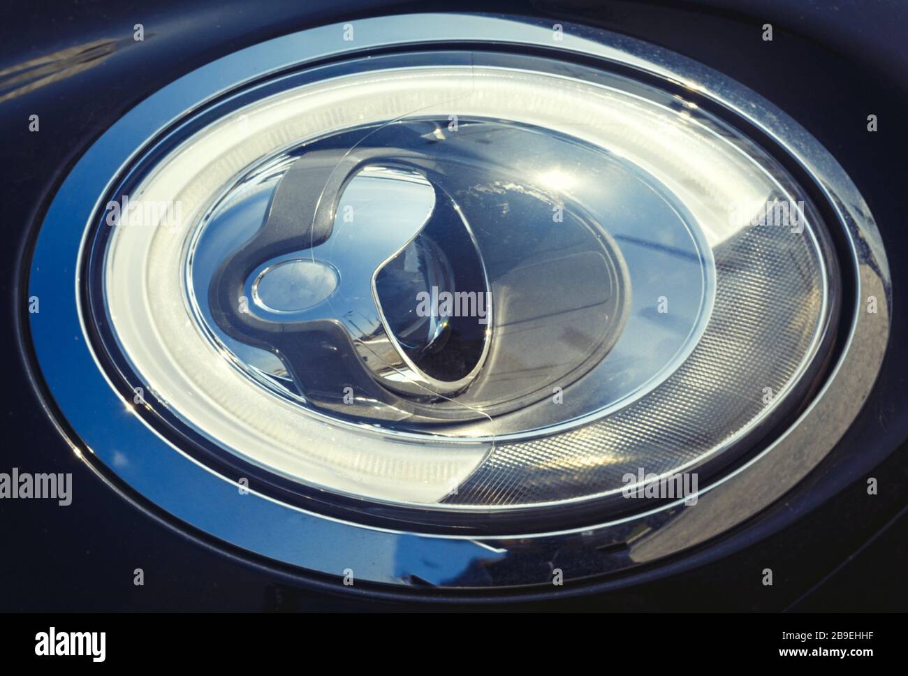 Glass headlight lens hi-res stock photography and images - Alamy