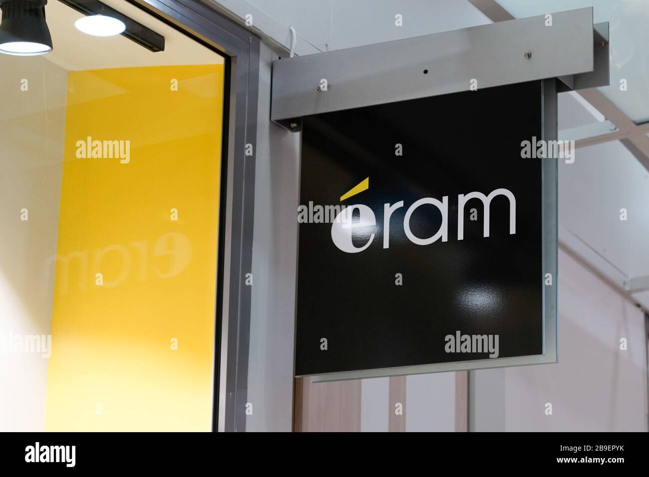 Bordeaux , Aquitaine / France - 01 15 2020 : Eram shoe logo sign store  French brand shoes shop retailer specializing in footwear clothing Stock  Photo - Alamy