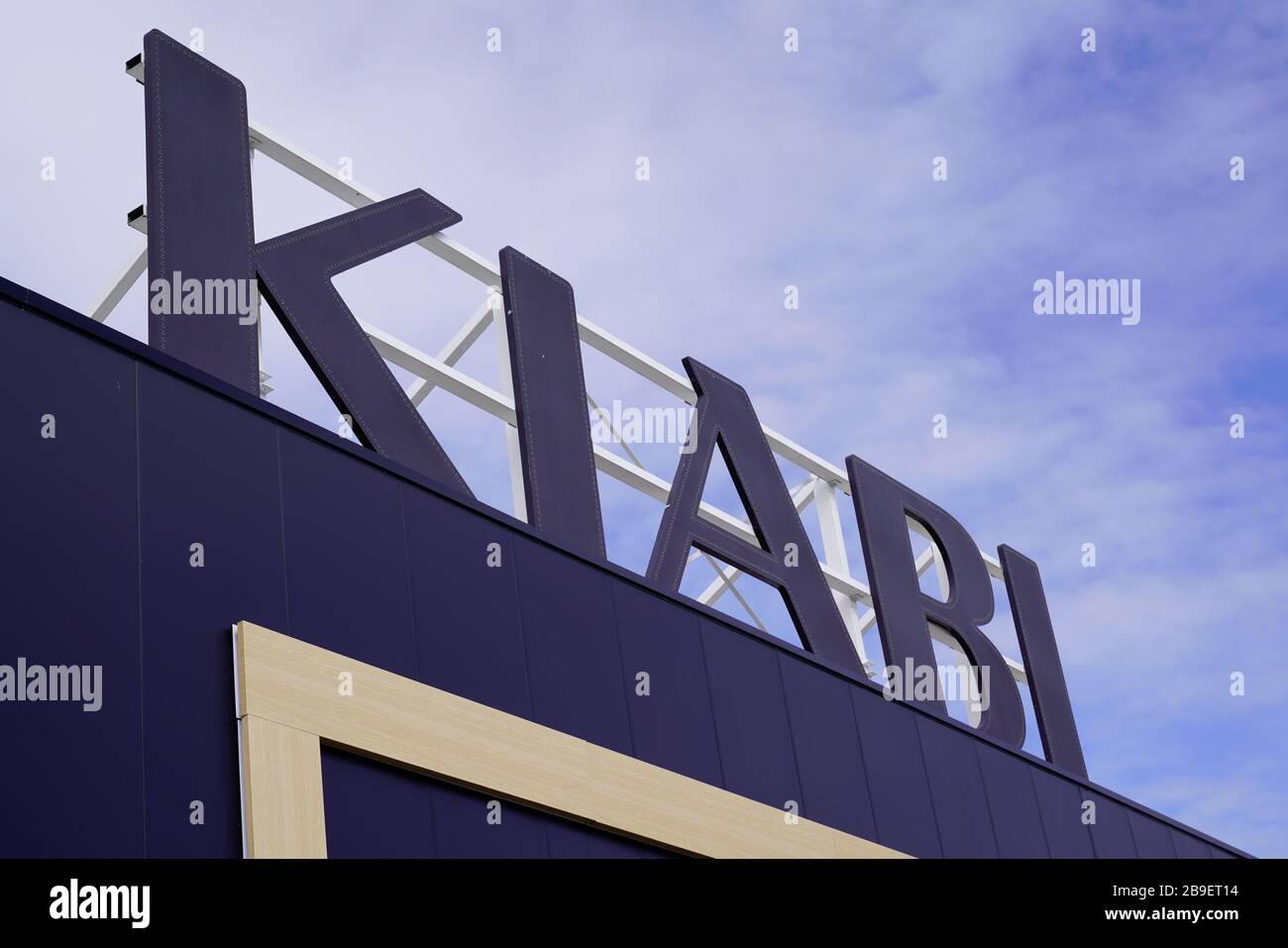 Hop Store High Resolution Stock Photography and Images - Alamy