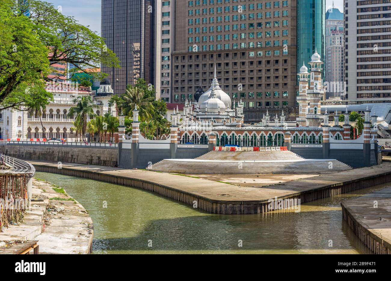 Masjid Jamek Mosque. Located in the heart of Kuala Lumpur at the confluence of the Klang and Gombak River, Kuala Lumpur, Malaysia Stock Photo