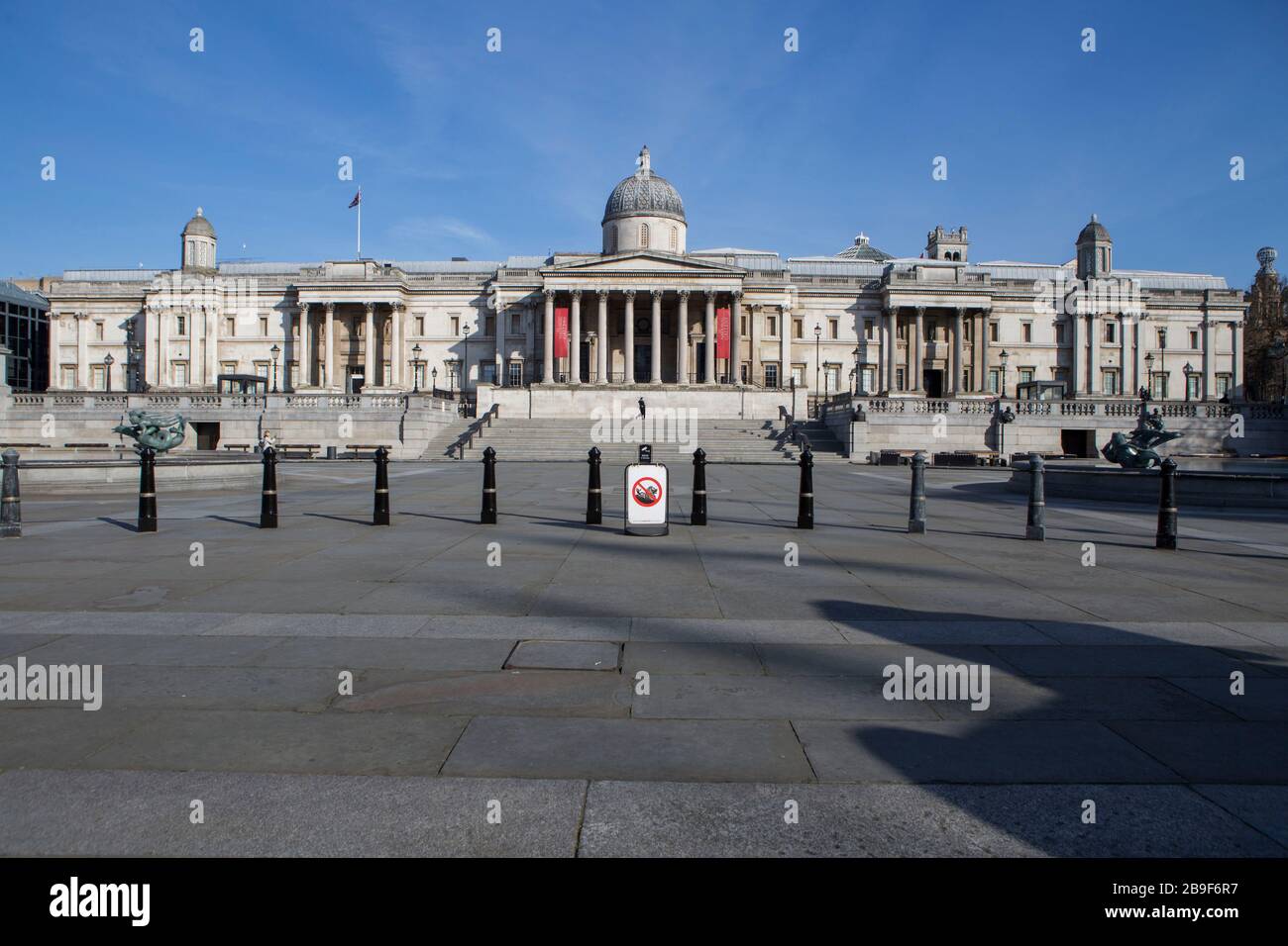 London, UK. 24th Mar, 2020. In an attempt to slow the spread of Coronavirus, Prime Minister Boris Johnson orders the UK to 'stay home' leaving usually busy roads and streets in London empty. Credit: Marcin Nowak/Alamy Live News Stock Photo