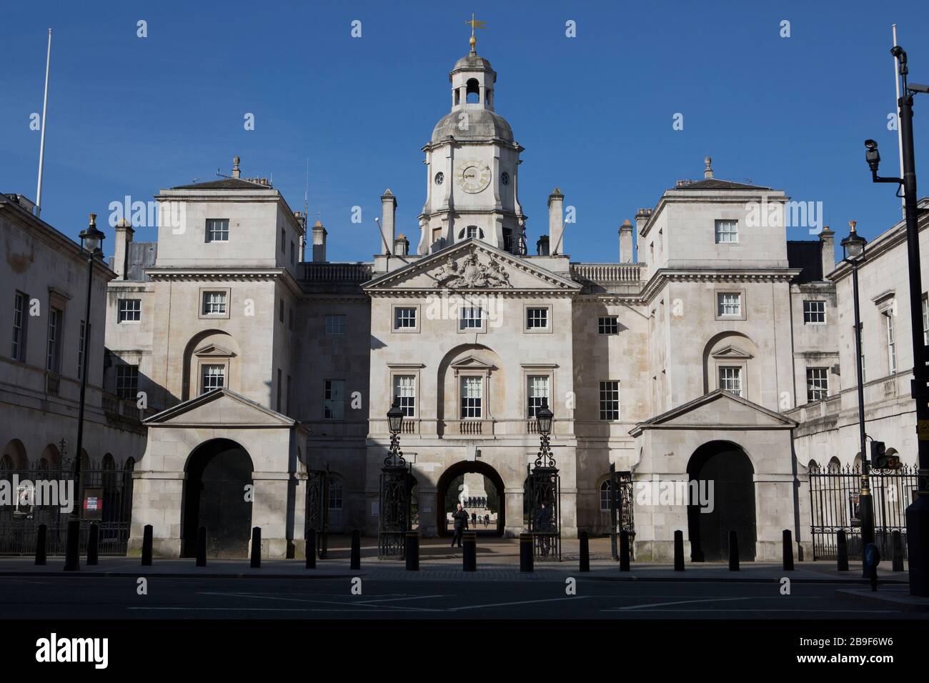 London, UK. 24th Mar, 2020. In an attempt to slow the spread of Coronavirus, Prime Minister Boris Johnson orders the UK to 'stay home' leaving usually busy roads and streets in London empty. Credit: Marcin Nowak/Alamy Live News Stock Photo