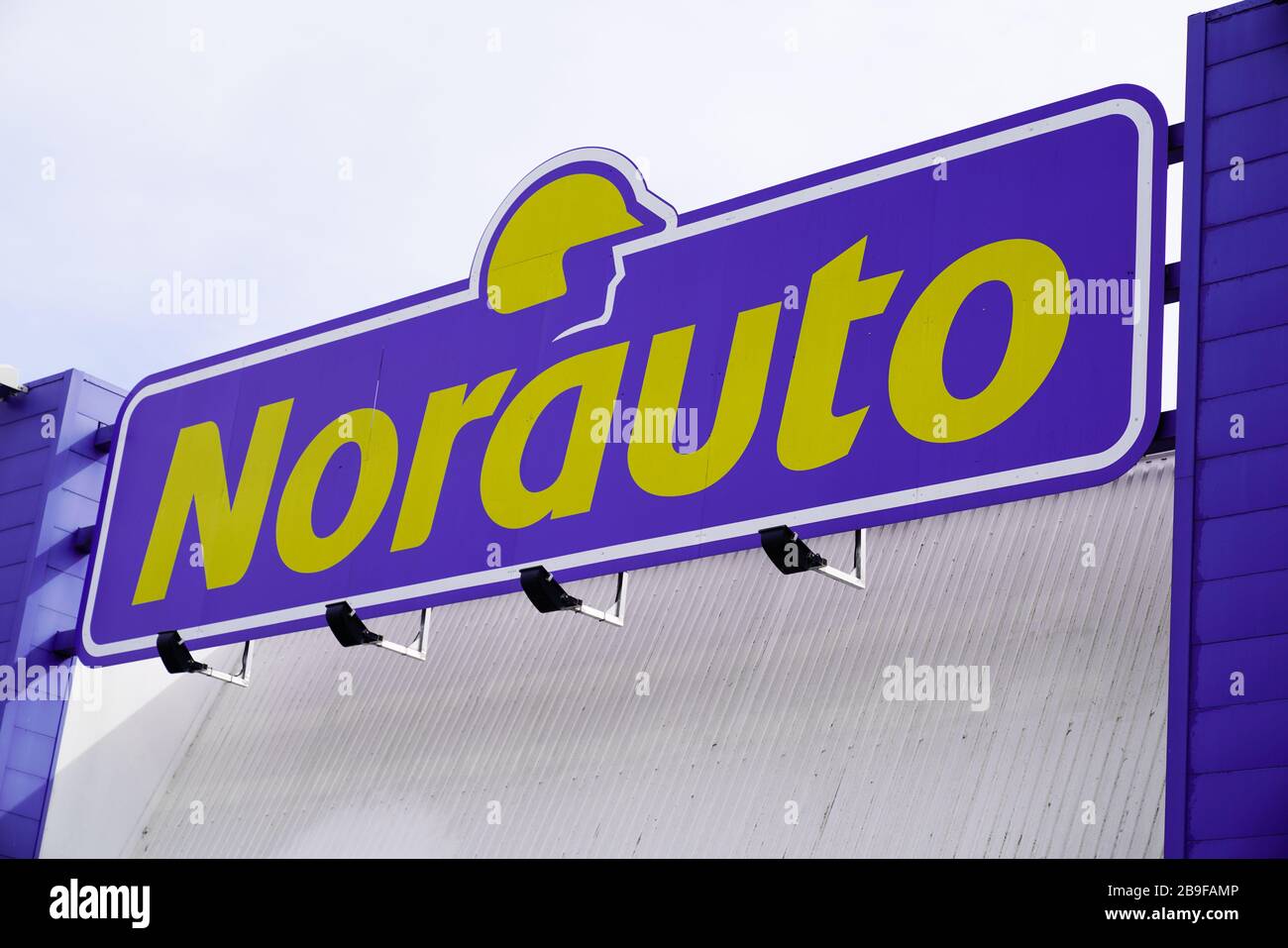 Bordeaux , Aquitaine / France - 09 23 2019 : Norauto shop logo sign in front of french store Automotive Repair and Spare Parts Specialist Stock Photo