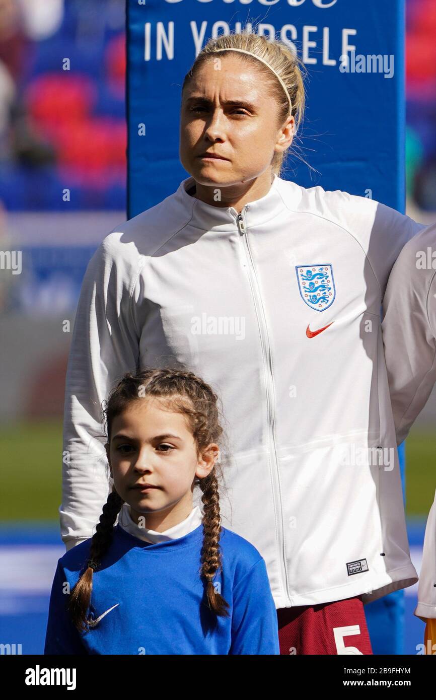HARRISON. USA. MAR 08:  Captain Alex Greenwood of England respects the anthem during the 2020 SheBelieves Cup Women's International friendly football match between Japan Women and England Women at Red Bull Arena in Harrison, NJ, USA. ***No commericial use*** (Photo by Daniela Porcelli/SPP) Stock Photo