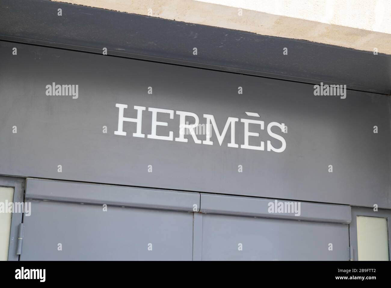 Hermès boutique Saint Tropez France Stock Photo - Alamy