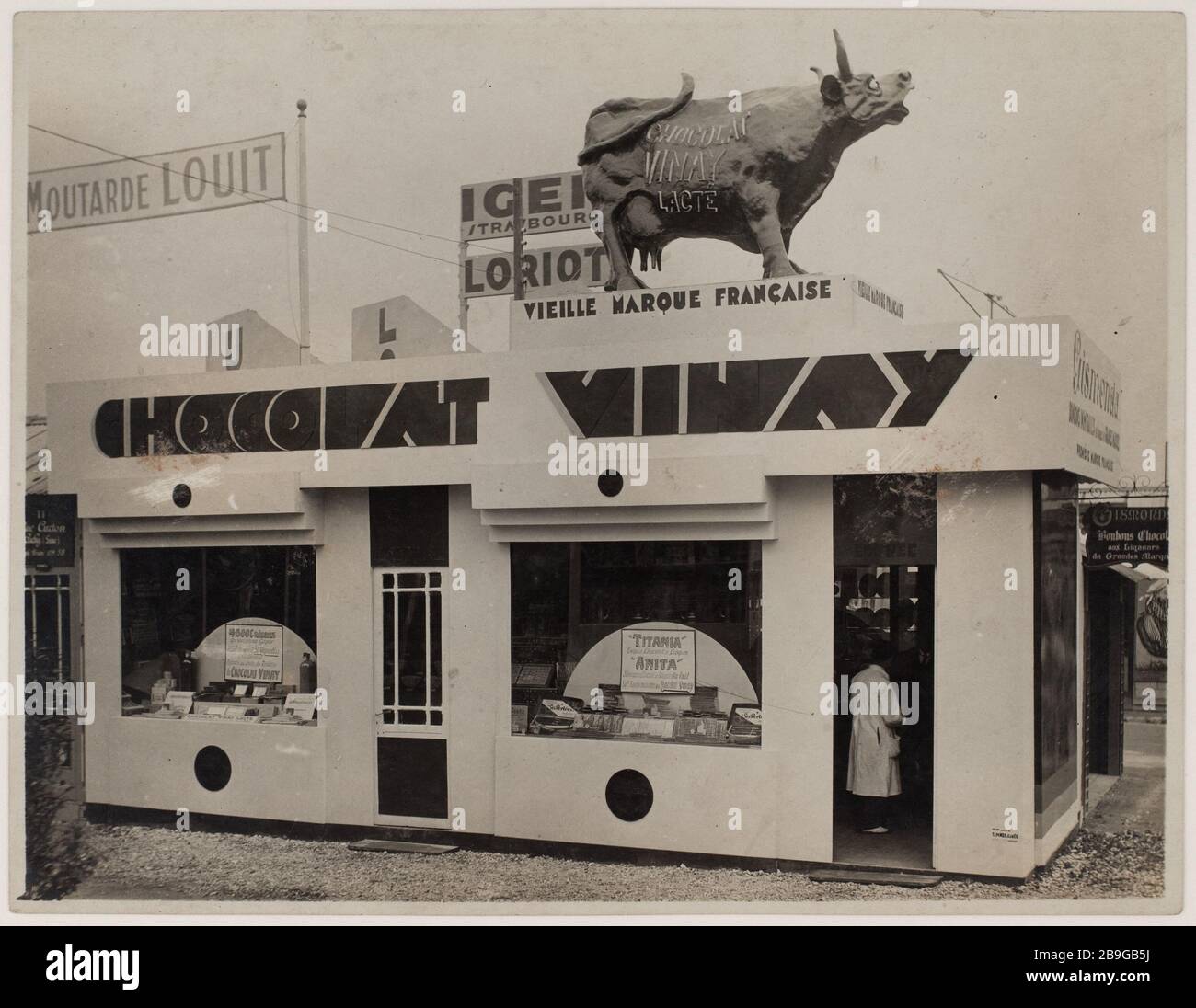 Boutique de chocolat hires stock photography and images Alamy